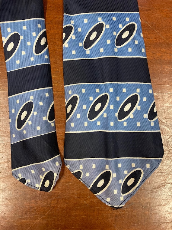 Vintage 1930’s Abstract Saucer Print Tie, 1940s T… - image 6