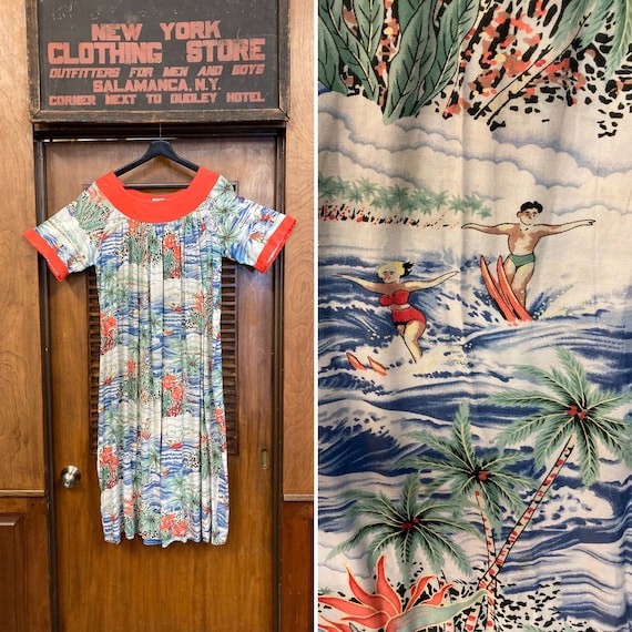 Vintage 1950’s Tropical Rayon Hawaiian MuuMuu Dres