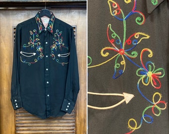 Vintage 1950er Jahre Jet Black Rayon Gabardine Western Cowboy Rockabilly Shirt, Diamond Pearl Snap Buttons, 50er Jahre Vintage Kleidung