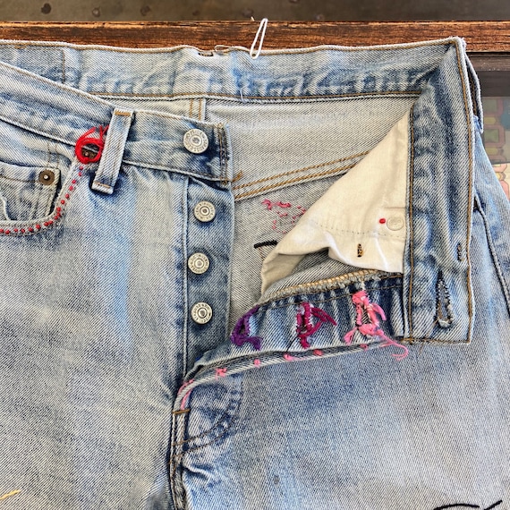 Hand Embroidery 80s Levi’s 501 REDLINE Vintage 1980's W29 Levi's 501 Denim Redline Jeans With