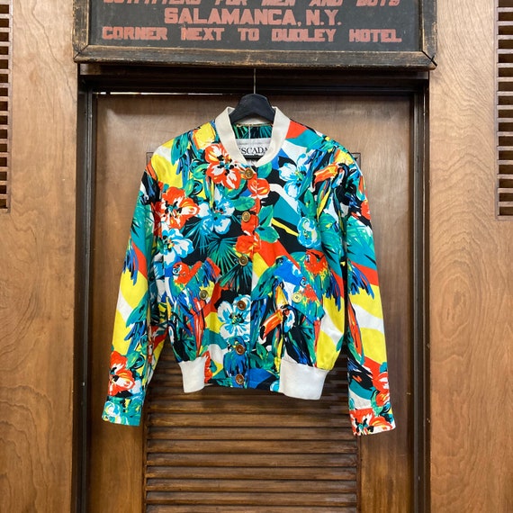 Vintage 1980s escada Label Floral Parrot Bomber Jacket, 80s Floral Bomber Jacket, 80s Cotton Bomber, 80s Pop Art, Vintage Clothing - Etsy Vintage 1980s escada Label Floral Parrot Bomber Jacket, 80s Floral Bomber Jacket, 80s Cotton Bomber, 80s Pop Art, Vintage Clothing - Etsy