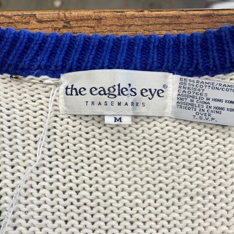 Vintage 1990s Eagles Eye Monopoly Game Cartoon Pop Art Knit Sweater 90s Cardigan, Vintage Clothing image 8