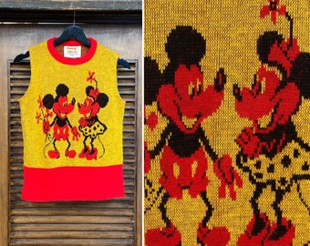 Vintage Disney Sweatshirt Mickey Mouse & Co Crewneck Mens