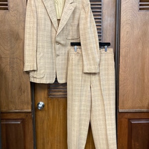 Vintage 1950s Peak Lapel Elvis Rockabilly Wool Suit Two Piece Sportcoat Jacket, Pleated Pocket, Atomic Fleck, Rockabilly Suit, Rock n Roll, image 2