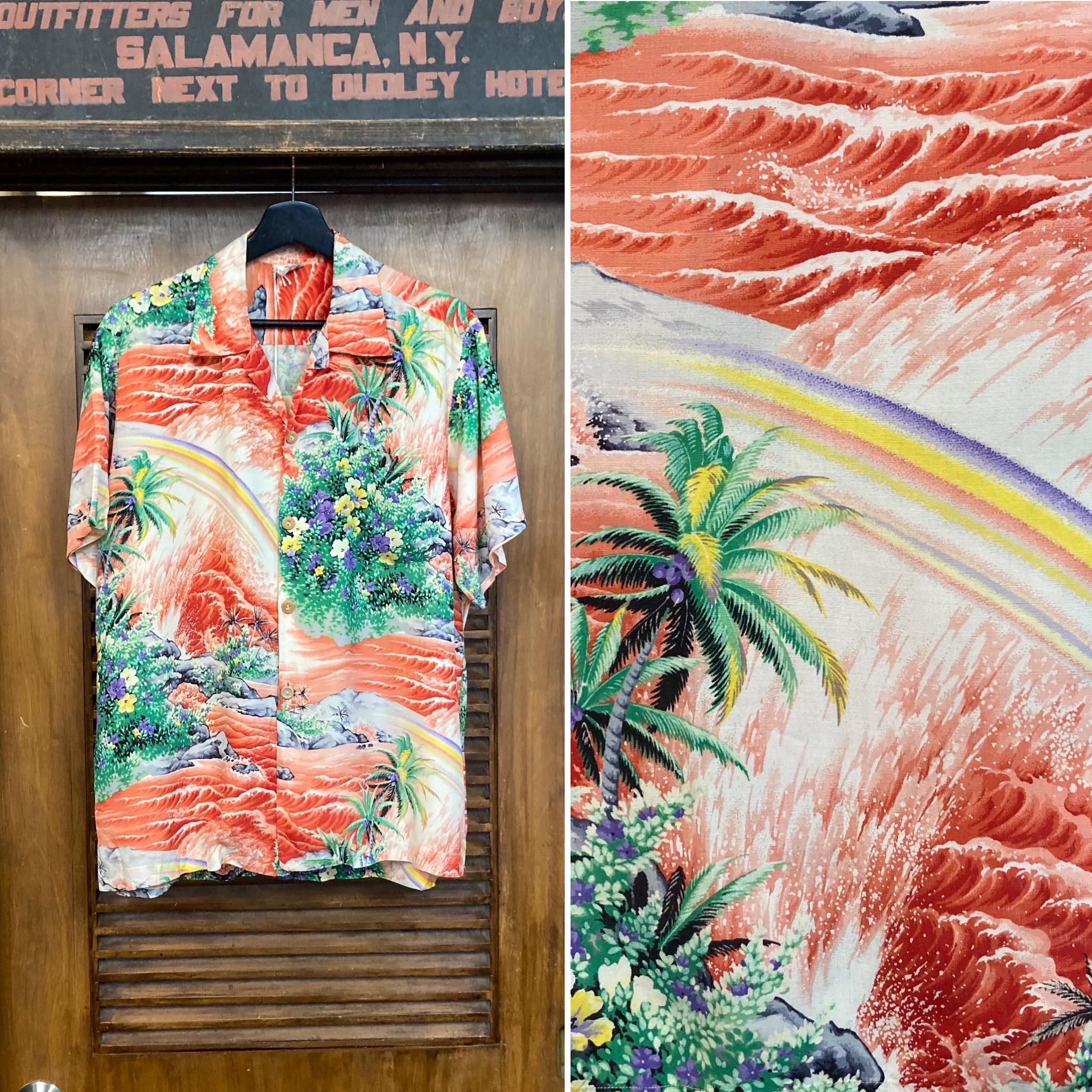 Vintage 50s Long Sleeve Hawaiian Shirt / 1950s Men's Rayon