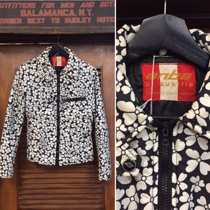 Vintage 1960’s Floral Print Ski Jacket, 60’s Ski Jacket, 60’s Jacket, Fitted Jacket, Vintage Puffer Jacket, Vintage Clothing