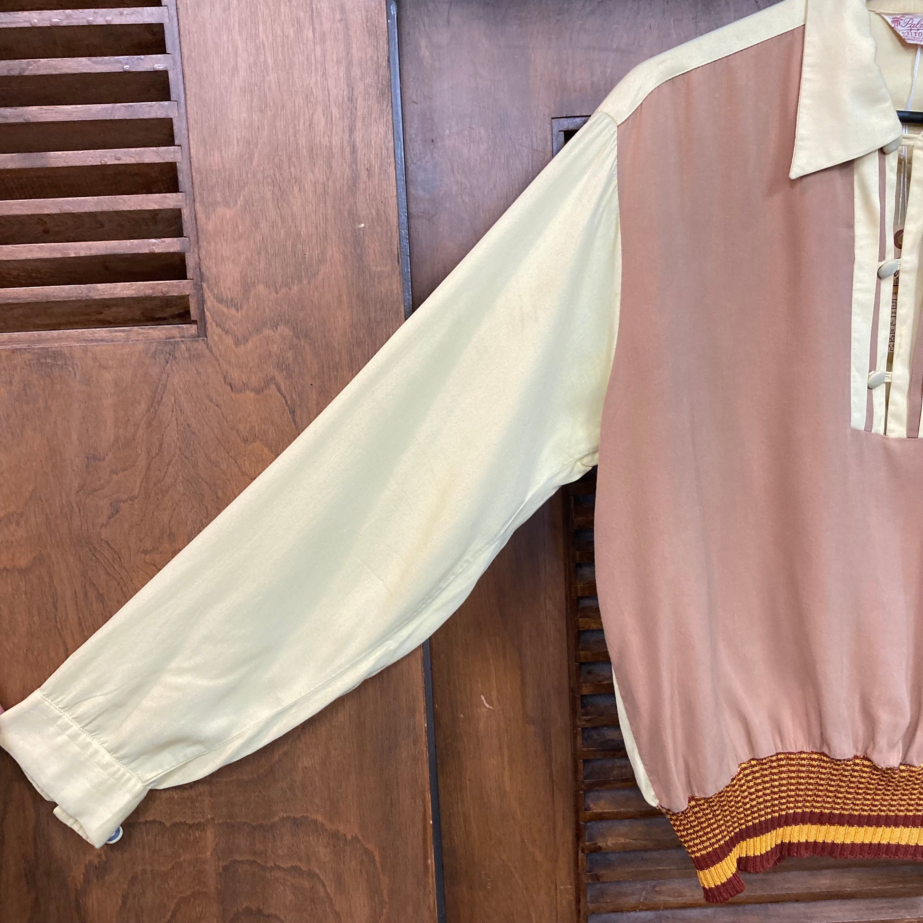 Vintage 1950's Two-tone Rayon Gabardine Gaucho Pullover Vintage 1950's Two-tone Rayon Gabardine Gaucho Pullover