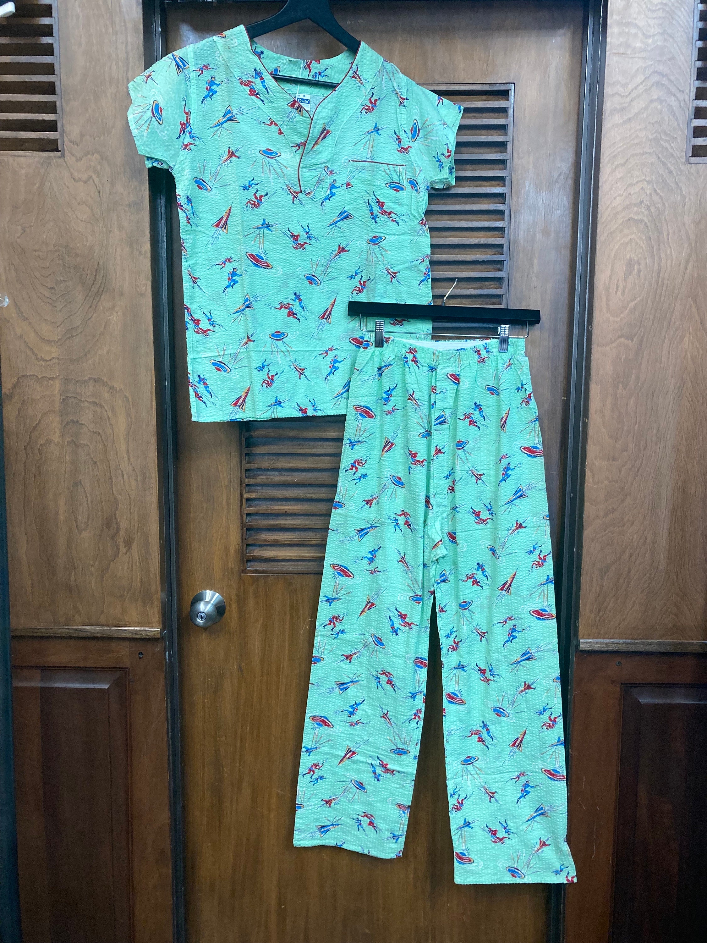 Vintage 1950s Deadstock Atomic Spaceship Rocket Cotton Seersucker Rockabilly Lounge PJ, Pajama Set, Two Piece, Deadstock, NOS, Atomic, - Etsy Vintage 1950s Deadstock Atomic Spaceship Rocket Cotton Seersucker Rockabilly Lounge PJ, Pajama Set, Two Piece, Deadstock, NOS, Atomic, - Etsy