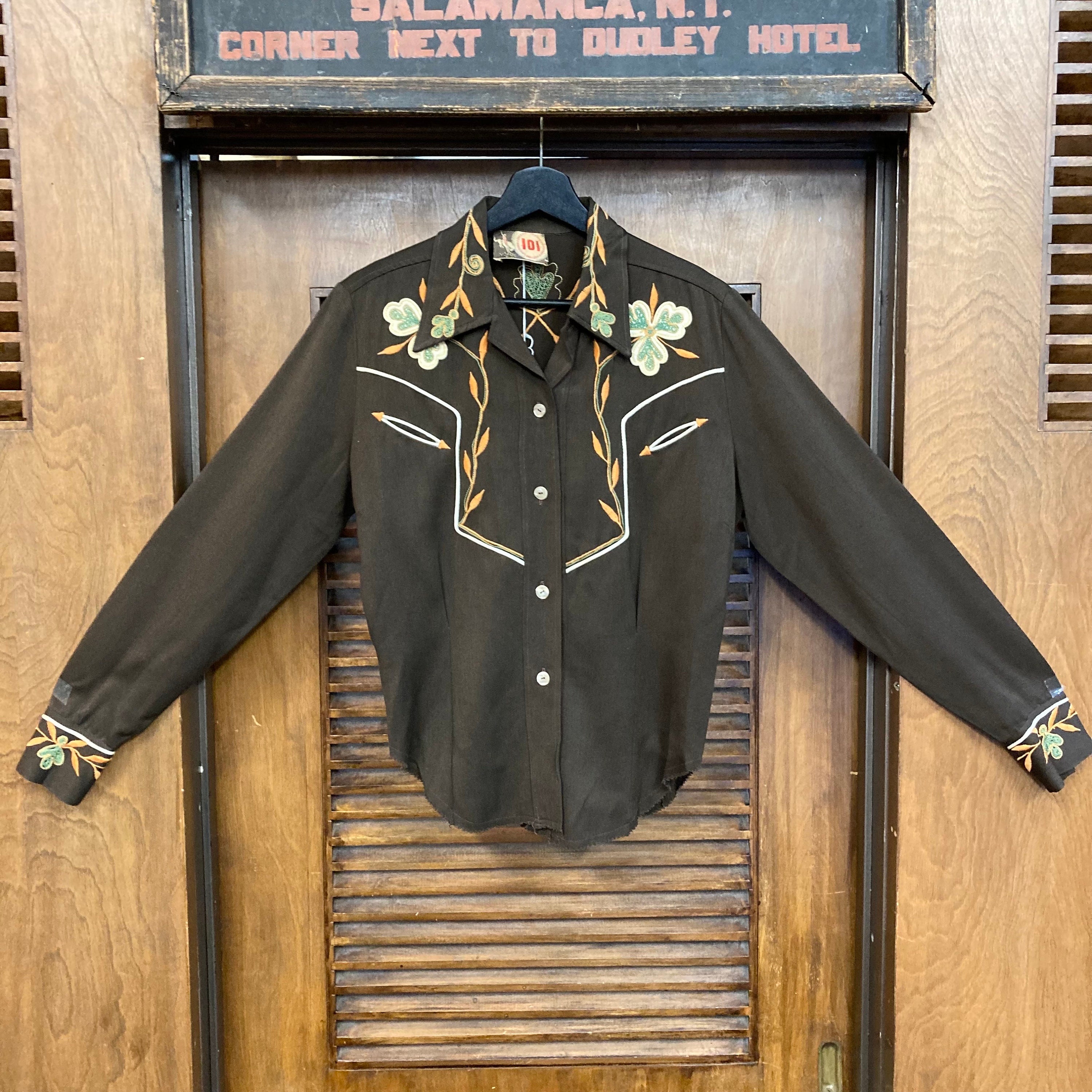Vintage 1940s 101 Brand Western Cowboy Ladies Gabardine Embroidered Shirt Top, 40s Ranchwear, Vintage Clothing - Etsy Vintage 1940s 101 Brand Western Cowboy Ladies Gabardine Embroidered Shirt Top, 40s Ranchwear, Vintage Clothing - Etsy