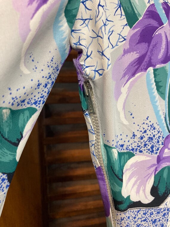 Vintage 1940’s Atomic Floral Crepe Tiki Pake Muu … - image 6