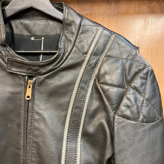 Vintage 1960’s Two-Tone Cafe Racer Leather Jacket… - image 4