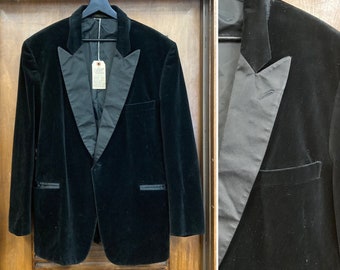 Vintage 1960’s Size XL Black Velvet Tuxedo Mod Lounge Blazer Sport Coat, 60’s Playboy, Vintage Dinner Jacket, Vintage Clothing