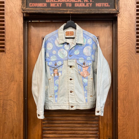 Vintage 1980's Wizard of Oz Artwork on “levi's” Denim Vintage 1980's Wizard of Oz Artwork on “levi's” Denim