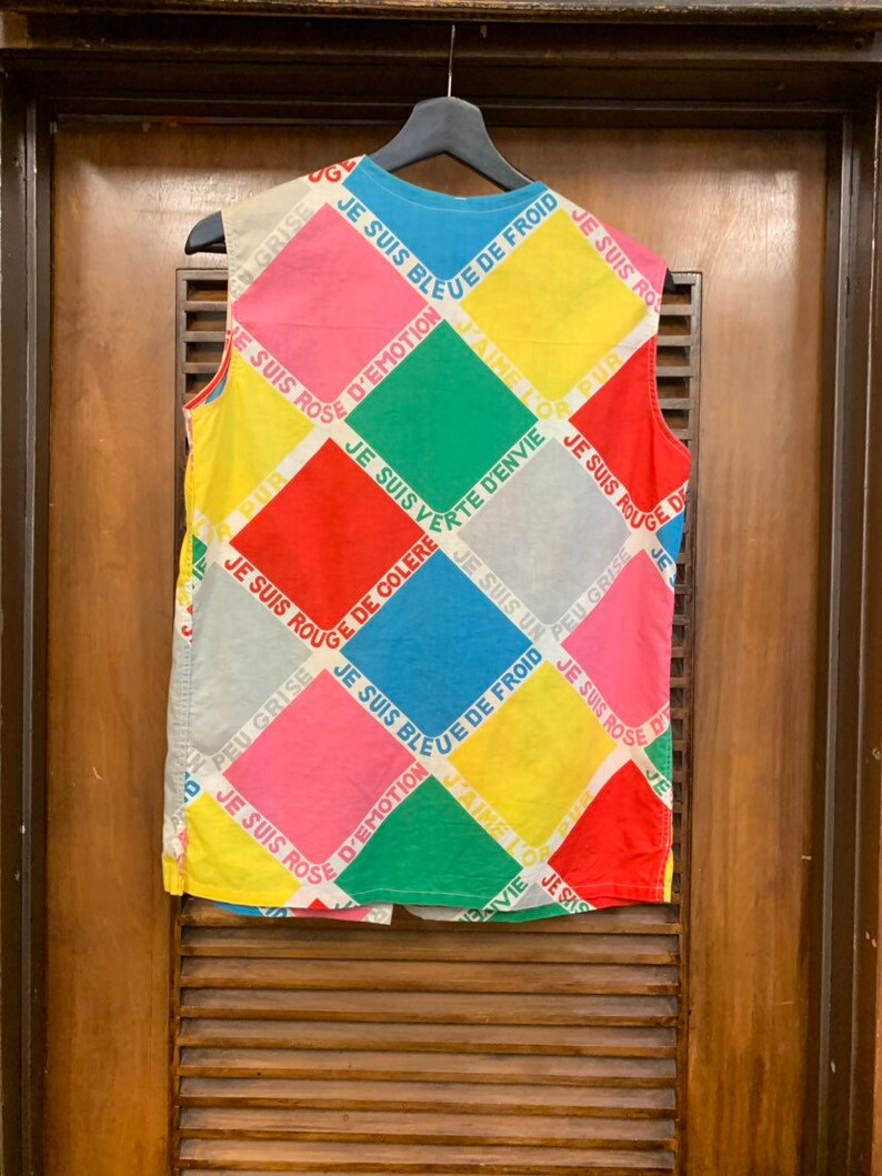 Vintage Novelty Print Vintage 1960/'s French Language Multi-Color Pop-Art Sleeveless Top Vintage Clothing Pop Art Vintage 1960/'s