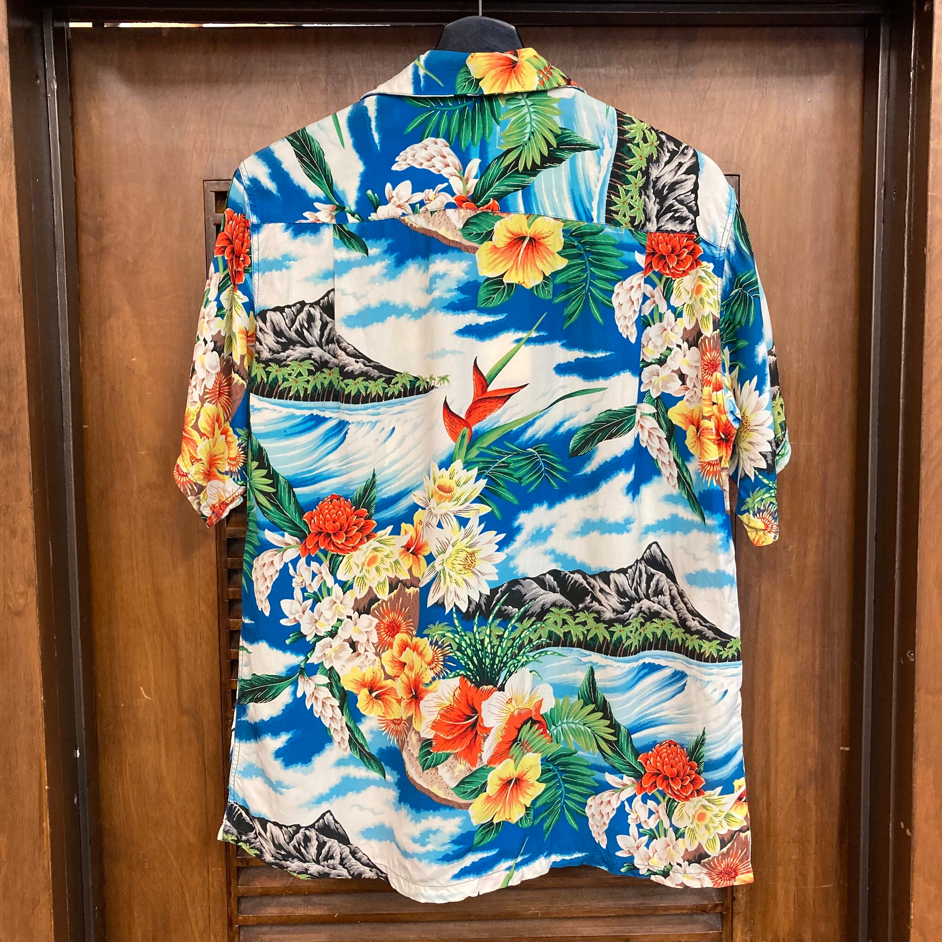 Vintage 1950's “hale Hawaii” Tiki Tropical Floral Crepe