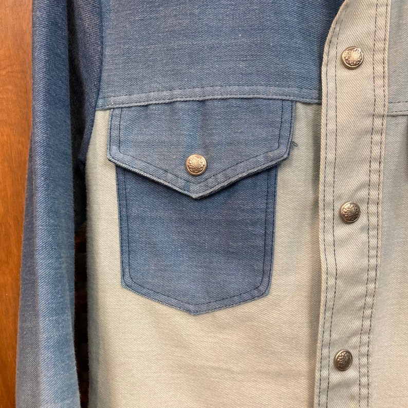 Vintage 1970s Big Yank Brushed Cotton Ombré Denim Hippie Rocker Shirt, 70s Snap Button Over Shirt, Vintage Clothing image 8
