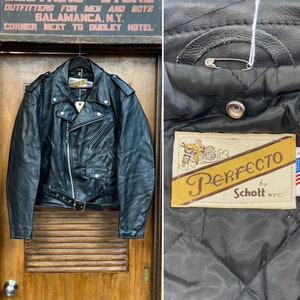 Vintage 1980’s Size L Schott Perfecto Black Motorcycle MC Leather Jacket Great Condition, 80’s Vintage Clothing