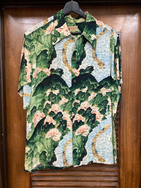 Vintage 1940’s Asian Japanese Crepe Hawaiian Shir… - image 8