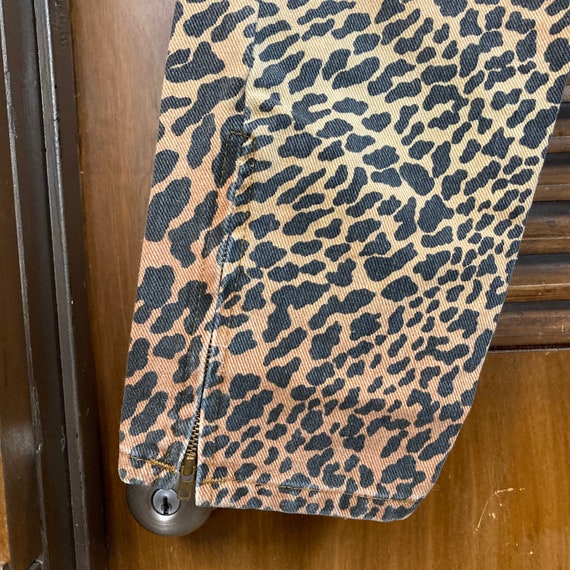 Vintage 1980’s “Guess” Brand Leopard Print New Wa… - image 7