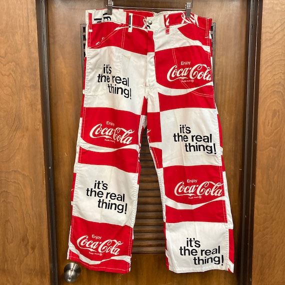 Coca-Cola コカ・コーラ ウォッシュ ヴィンテージデニムパンツ コカ coca ビンテージ風デニム （Lt.blue） -ファッション通販