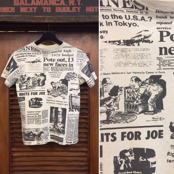 Vintage 1970’s Cartoon Print Newspaper Tee, 70’s G