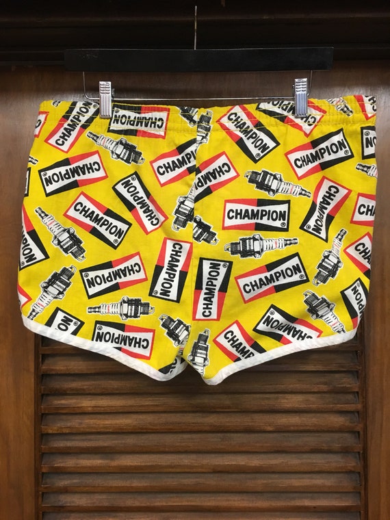 1960 ' s Champion des hommes Vintage bougie Pop Art des nager malles, des Art années 1960 Shorts, vêtements Vintage 5df1ac 1960 ' s Champion des hommes Vintage bougie Pop Art des nager malles, des Art années 1960 Shorts, vêtements Vintage 5df1ac