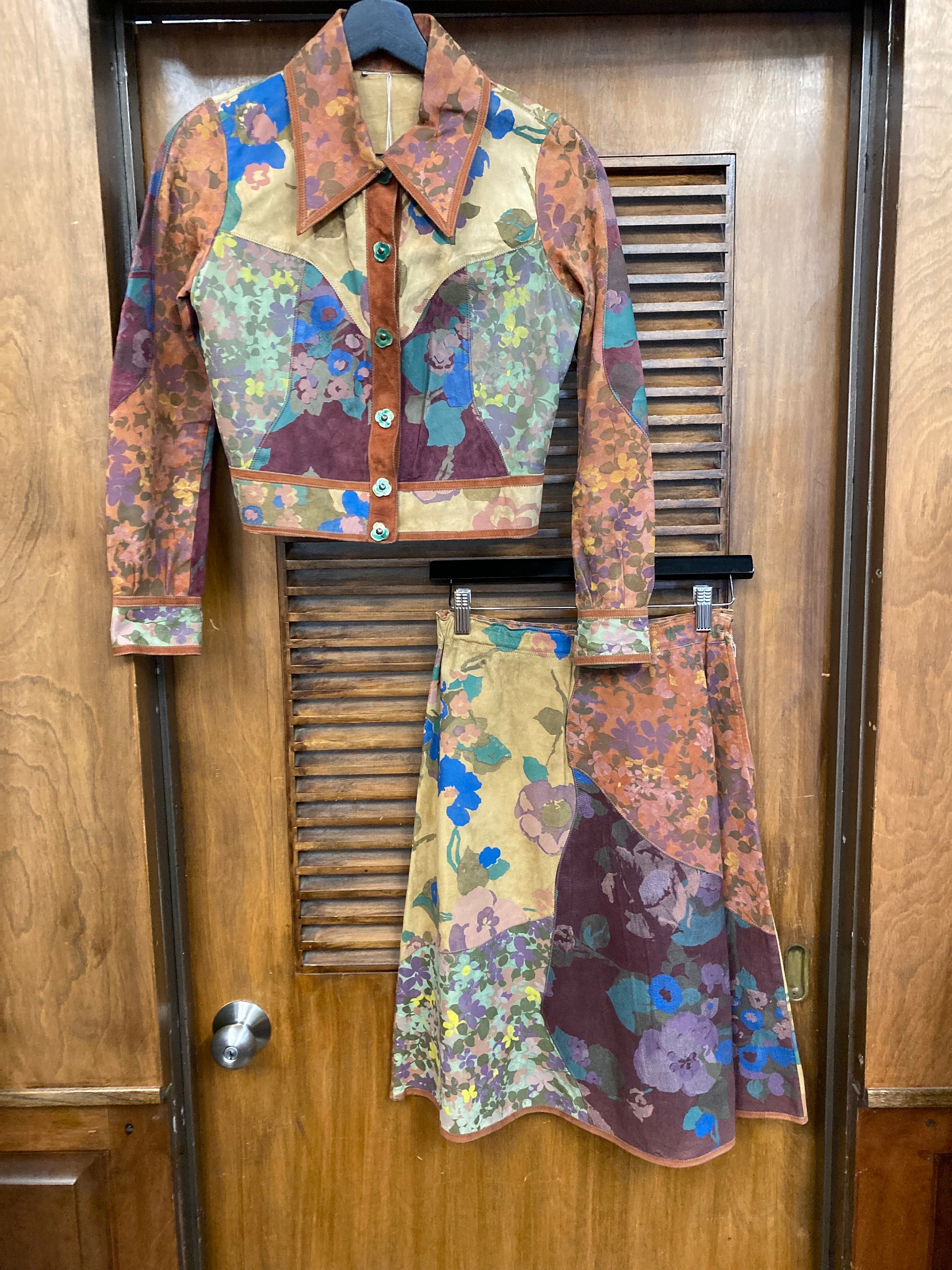 【美品】 roberto cavalli レザージャケットレディースM D8@6 Roberto Cavalli // Leather Jacket – VSP Consignment