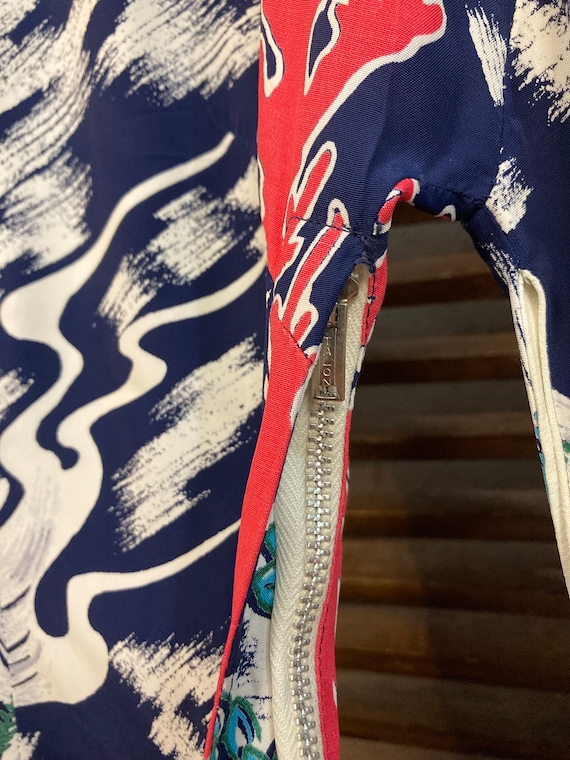 Vintage 1940’s “Malihini” Amazing Vertical Rayon … - image 5