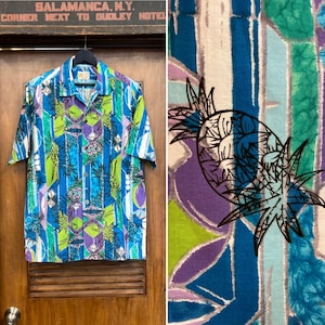 Vintage 1950’s Atomic Mod Pineapple Polished Cotton Tiki Hawaiian Shirt, Loop Collar, 50’s Vintage Clothing