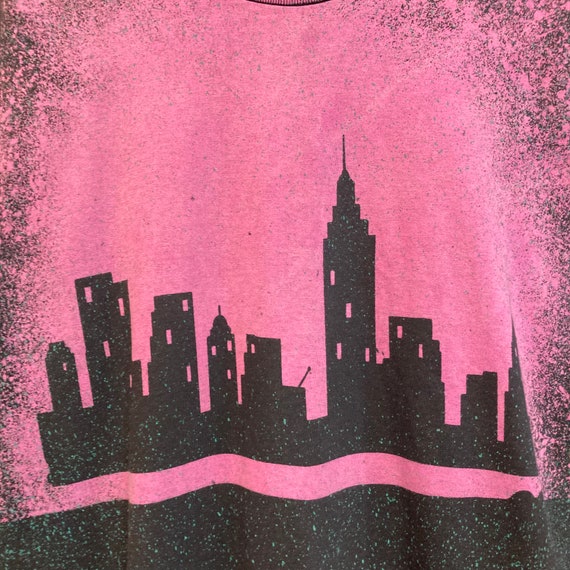 Vintage 1990’s Black x Pink City Skyline Art Tee … - image 7
