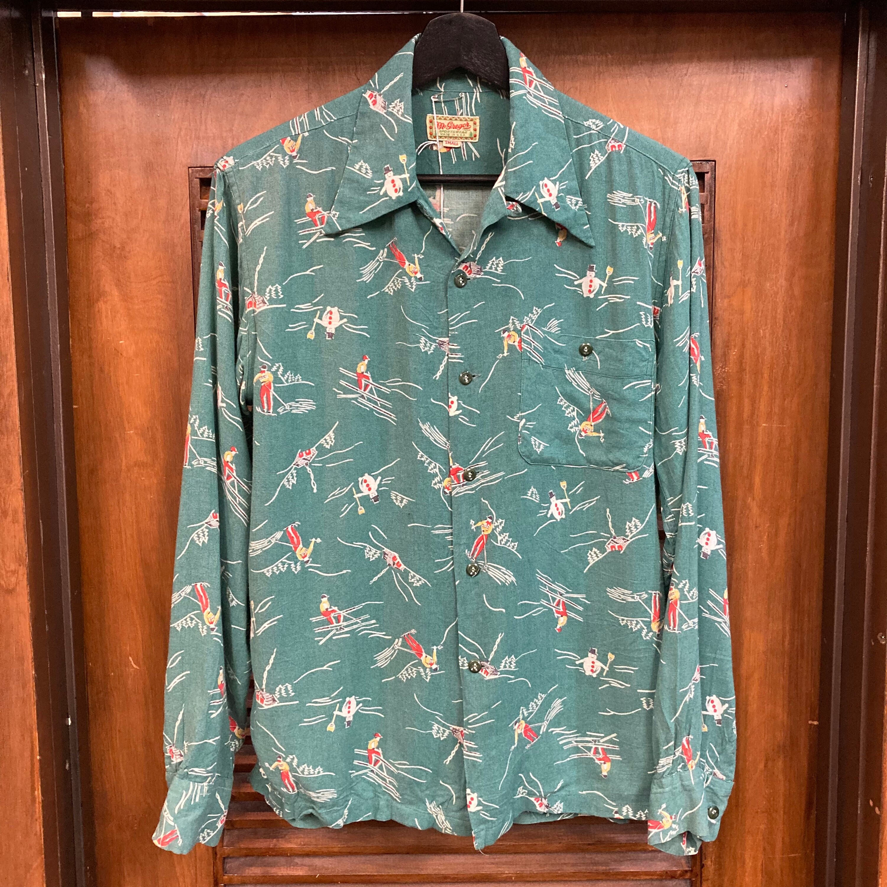 VintageOnHollywood Vintage 1950's Mcgregor Snowman x Skier Rayon Atomic Rockabilly Shirt, 1940's, Loop Collar, 50's Vintage Clothing VintageOnHollywood Vintage 1950's Mcgregor Snowman x Skier Rayon Atomic Rockabilly Shirt, 1940's, Loop Collar, 50's Vintage Clothing