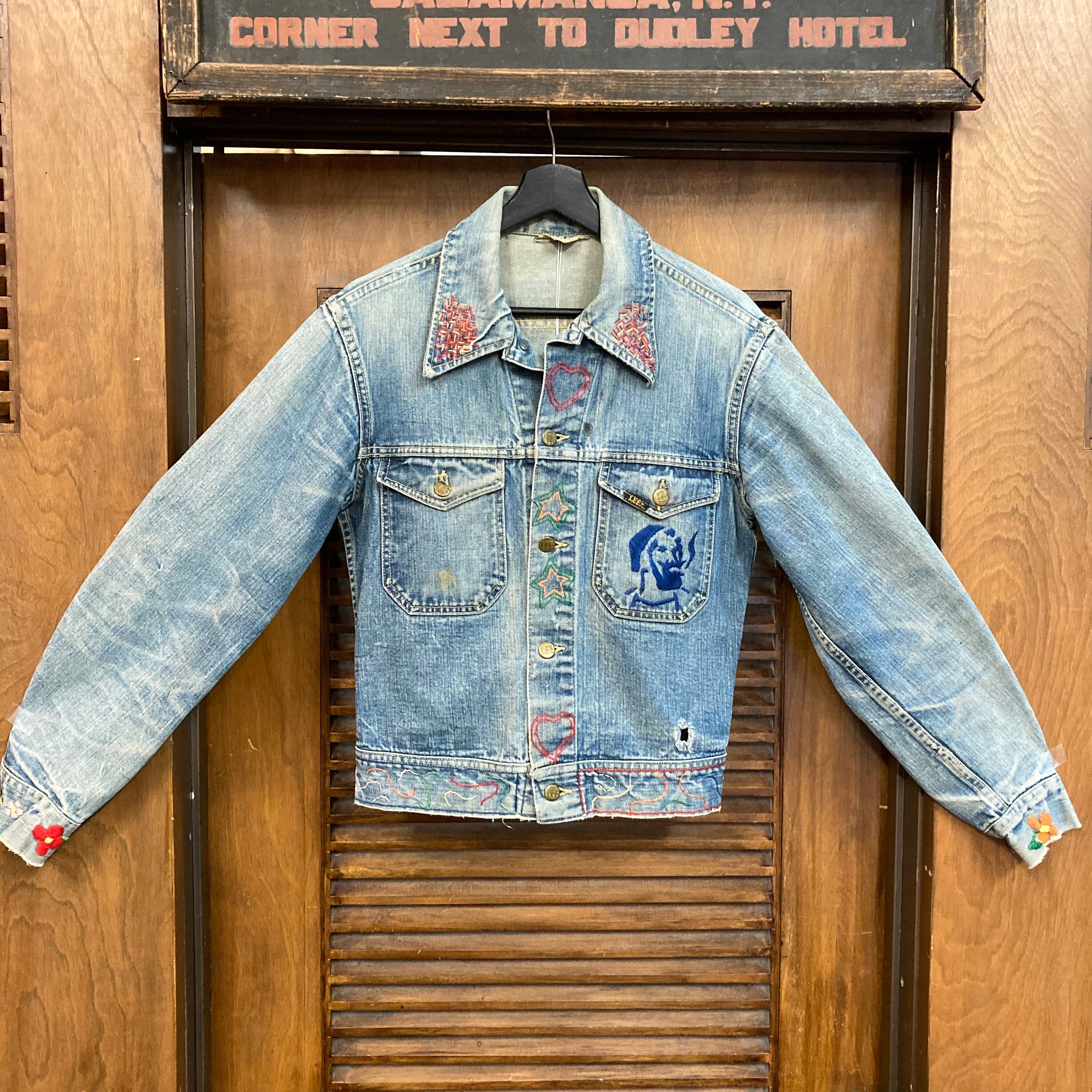 Vintage 70s Lee Riders Leather Patch Lee Rivets Blue Jeans