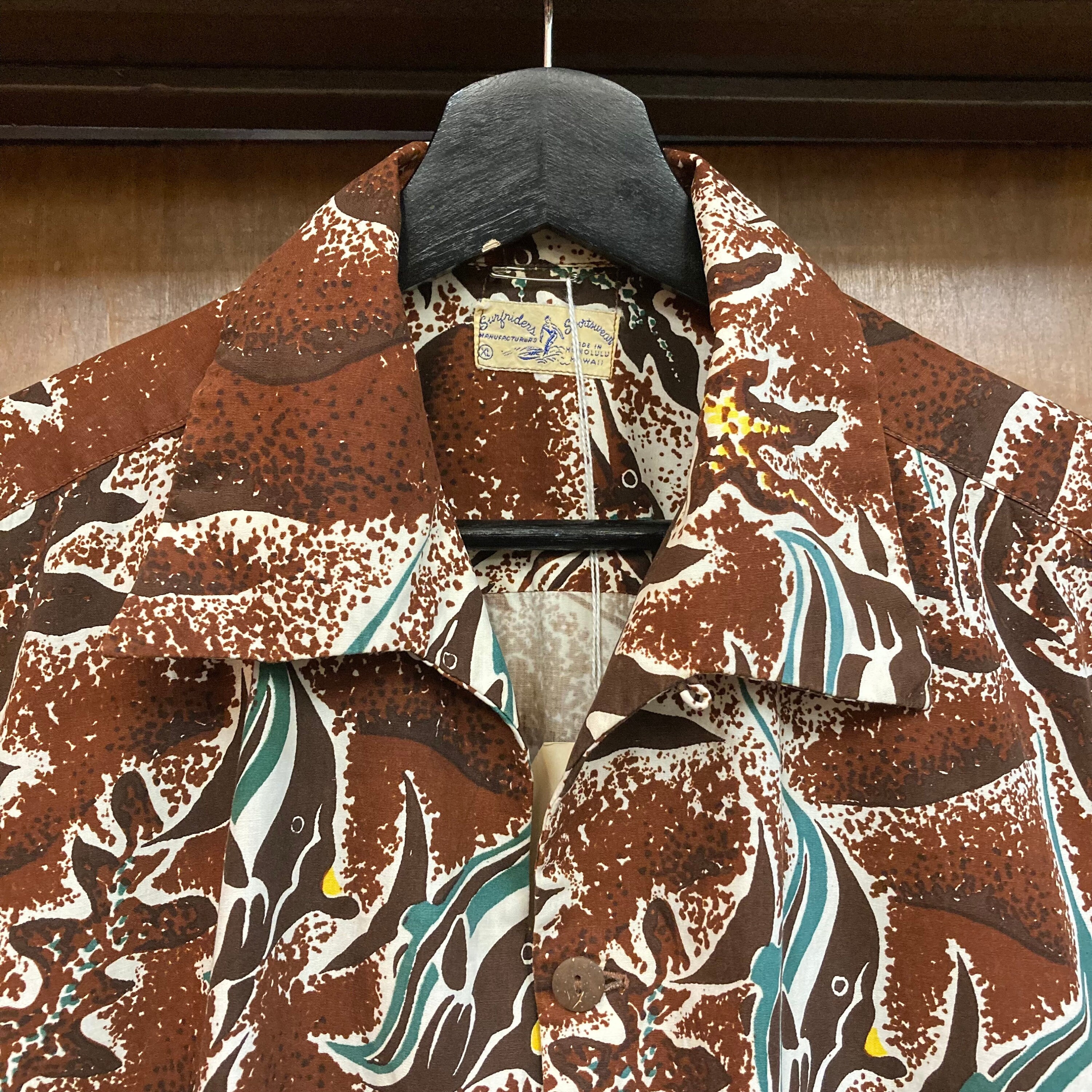 Vintage 1950's Size XL “surfriders” Tiki Underwater Fish