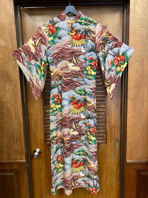 Vintage 1950’s “Hale Hawaii” Surfer Ukelele Tropi… - image 2