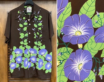 Vintage 1940er Jahre Größe L “Duke Kahanamoku” Bordüre Muster Rayon Hawaiihemd 40er Jahre durchgeknöpft, Vintage Kleidung