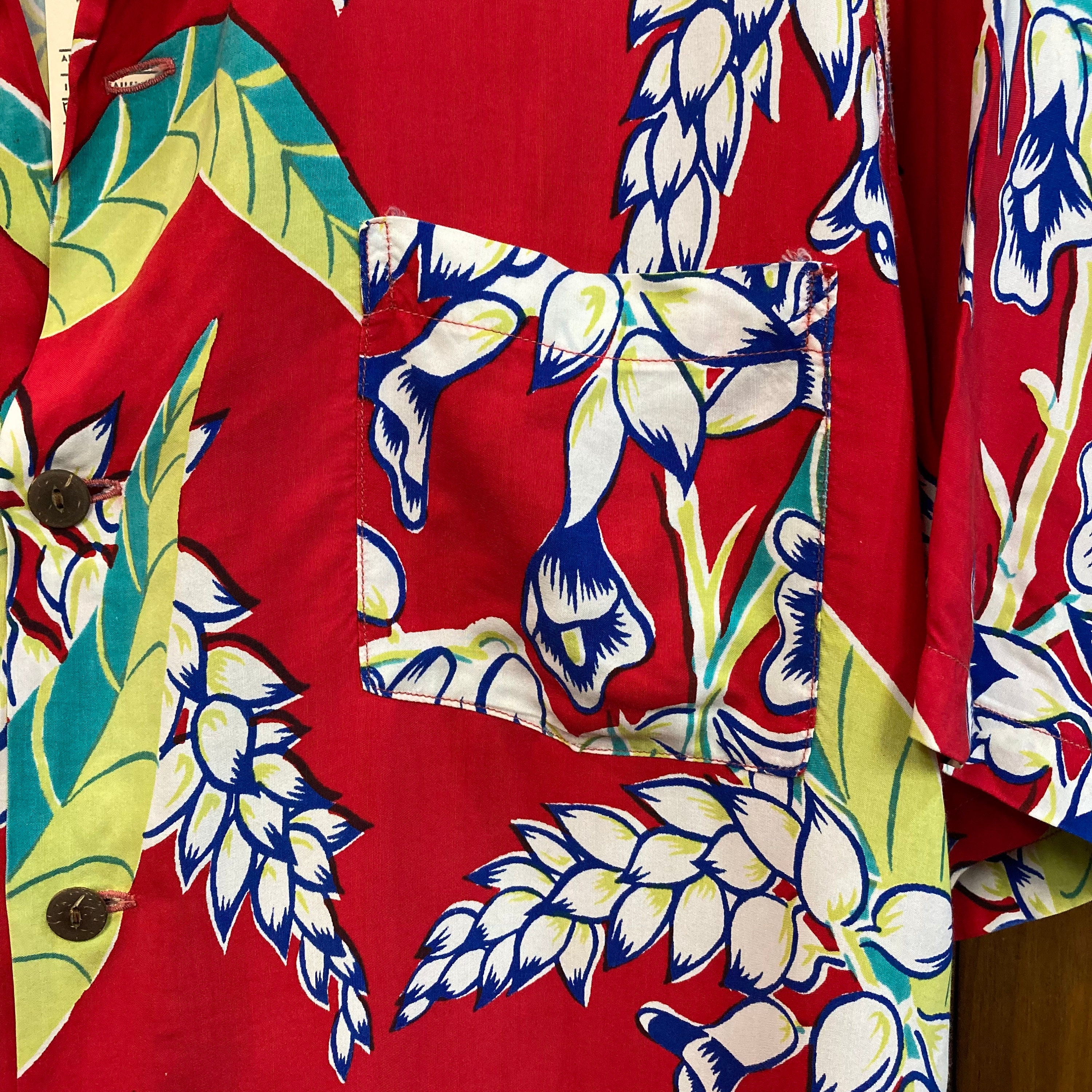 Vintage 1940's Original Floral Rayon Border Print Hawaiian Vintage 1940's Original Floral Rayon Border Print Hawaiian