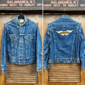 Vintage 1960’s Levi’s Big E Denim Trucker Jacket with Harley Patch, Blanket Lining, Some Yellow Stitching, 60’s Vintage Clothing