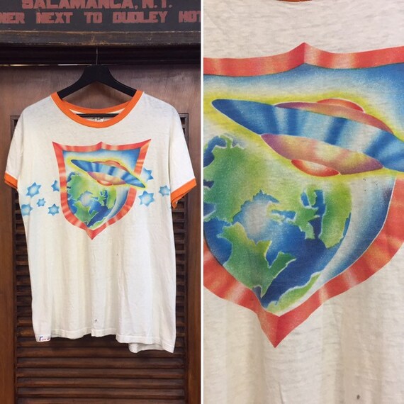 Vintage 1970’s UFO Alien Artwork Tee, 70’s Ringer