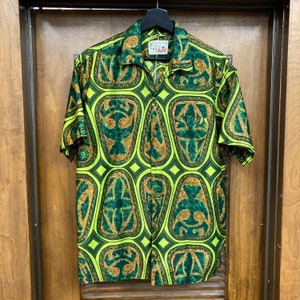Vintage 1960s Size L Tiki Mod Pop Art Cotton Tropical Hawaiian Shirt, 60s Vintage Clothing image 3
