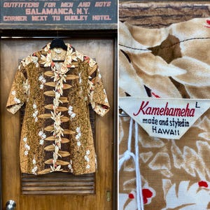 Vintage 1950’s Size L “Kamehameha” Tiki Cotton Floral Vertical Print, Hawaiian Shirt, Loop Collar, 50’s Vintage Clothing