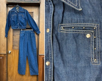 Vintage 1950-tals denim nitad ranchwear 2-delad rockabillyjacka och jeans med dragkedja i sidan, Vintage byxkostym, 1970-tal, Vintage denim, Vintage tvådelad