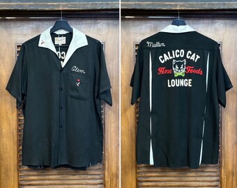 Vintage 1960's Size XL “king Louie” Rayon Embroidered