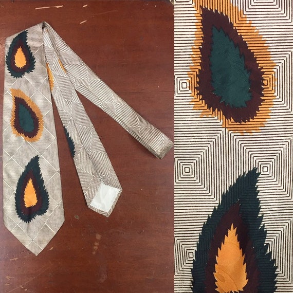 Vintage 1940s, Haband, Leaf Pattern Swing Tie, 19