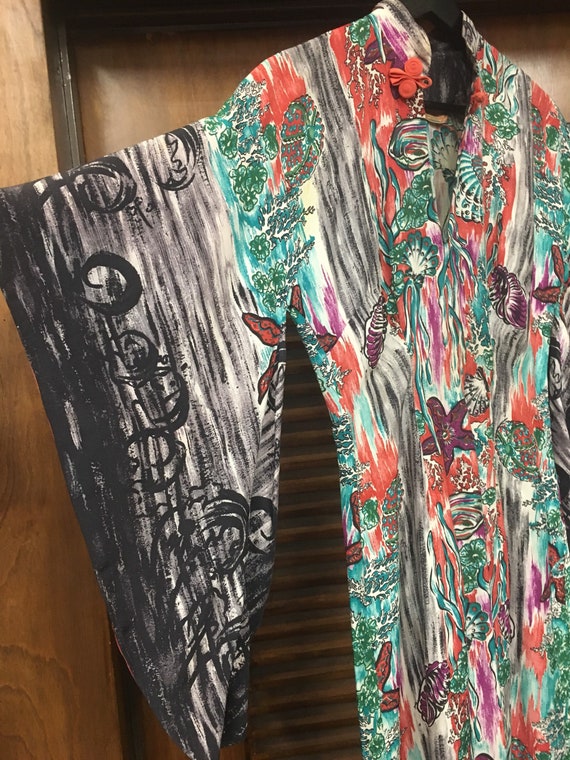 Vintage 1940s Hawaiian Kamehameha Tiki Print Dress