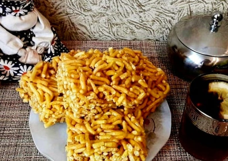 Чак чак пишириш. Чак чак дома. Чак чак иран. Хворост чак чак. Татарская кухня чак чак.