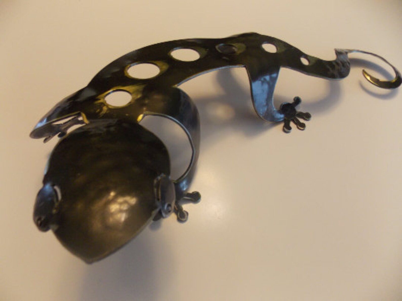 Large Metal Gecko Lizard Sculpture Wall Art Home Decor Etsy