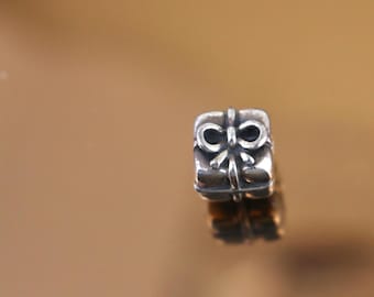 Vintage Authentic Pandora Present Gift Box Bead Charm Sterling 925 CH 350-E