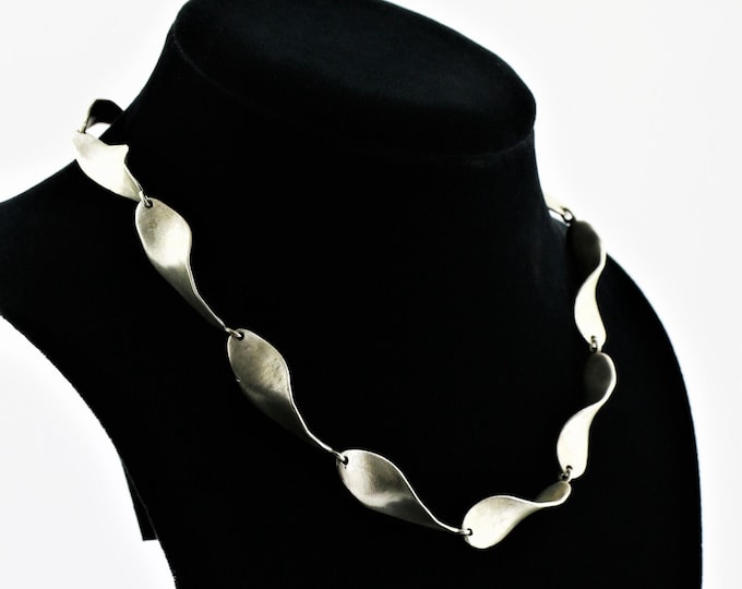 Vintage 17 Inch Silver Large Twisted Chain Design Necklace 925 Sterling Silver Nc 1682