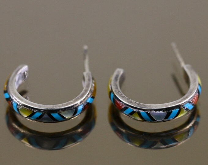 Vintage Round Semicircle Multi Color Stripes Southwestern Design Stud Earrings Sterling 925 ER 1626