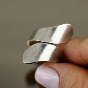 Size 6 Plain Overlap Statement Design Ring 925 Sterling Rg 1344